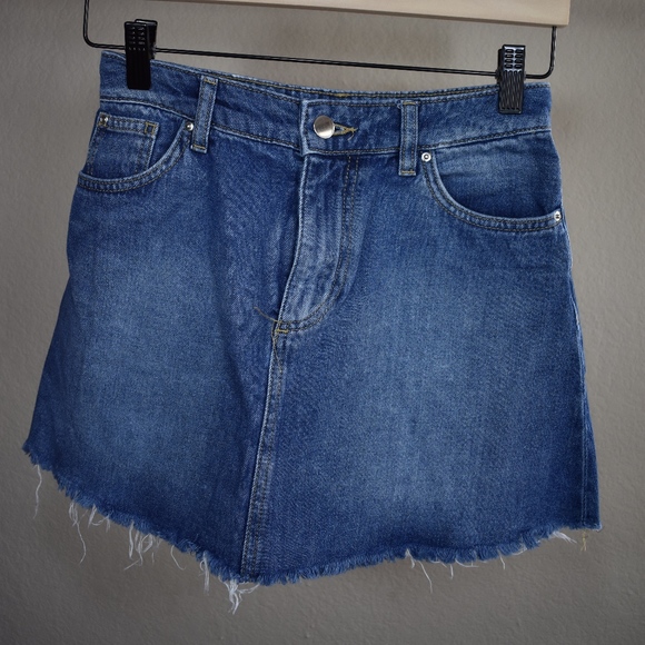 H&M Dresses & Skirts - High Rise Denim Skirt